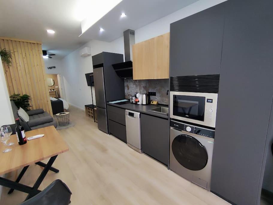 Apartamento Rio Turia B บาเลนเซีย ภายนอก รูปภาพ