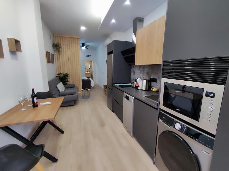 Apartamento Rio Turia B บาเลนเซีย ภายนอก รูปภาพ
