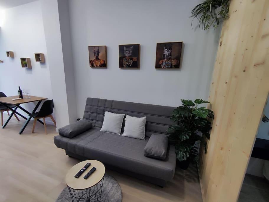 Apartamento Rio Turia B บาเลนเซีย ภายนอก รูปภาพ